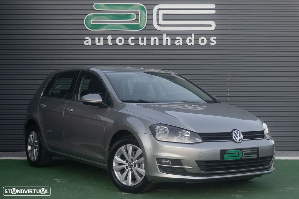 VW Golf 1.6 TDi Confortline DSG - 2