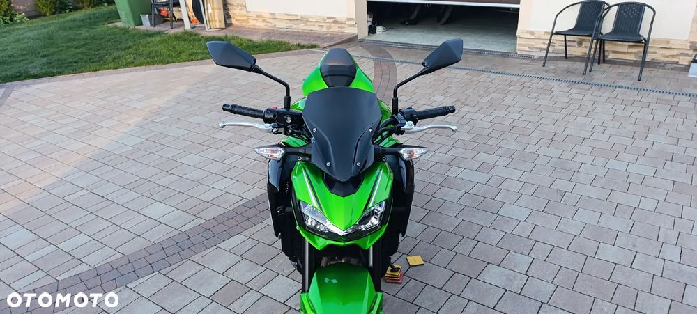 Kawasaki Z 900 - 8