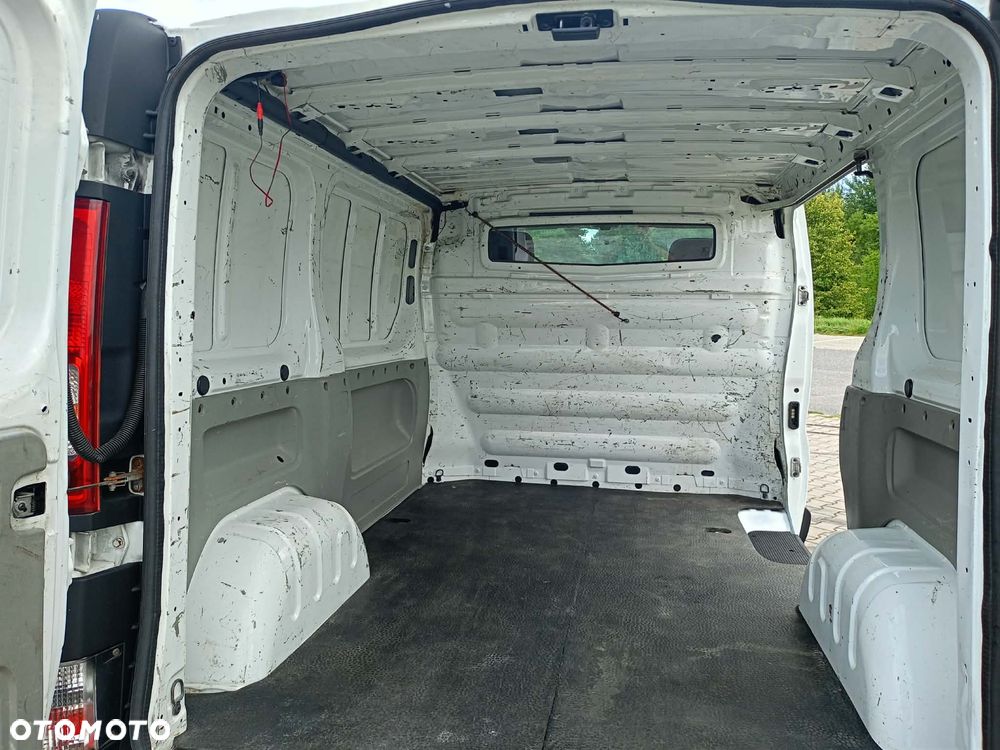 Renault Trafic - 19