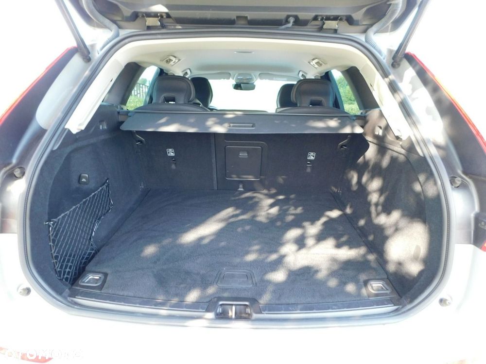 Volvo XC 60 - 13