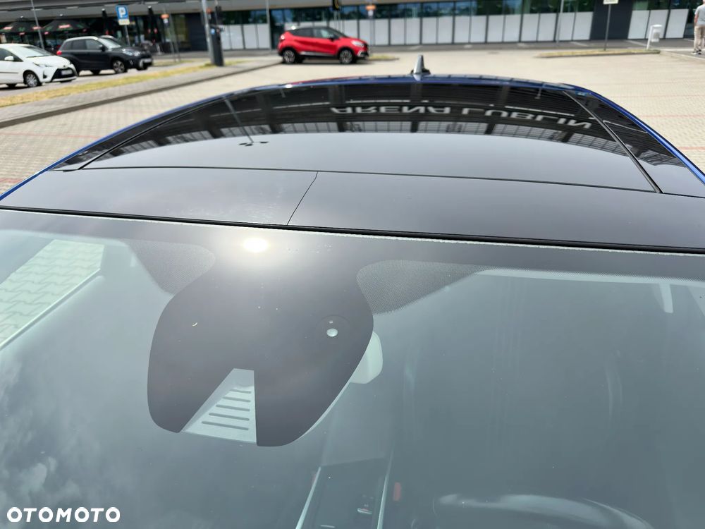 Renault Megane ENERGY TCe 205 EDC GT - 11