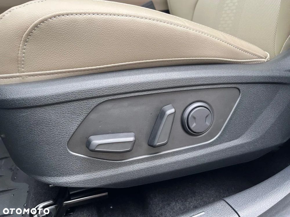 Kia Sportage 1.6 T-GDI Business Line 4WD DCT - 12