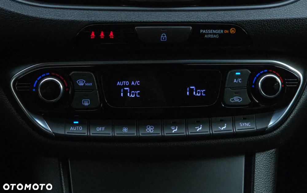 Hyundai i30 1.0 T-GDI GO Plus - 19