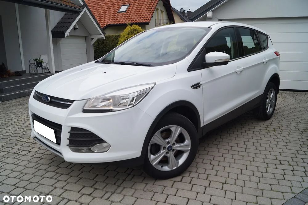Ford Kuga 1.5 EcoBoost 2x4 SYNC - 1