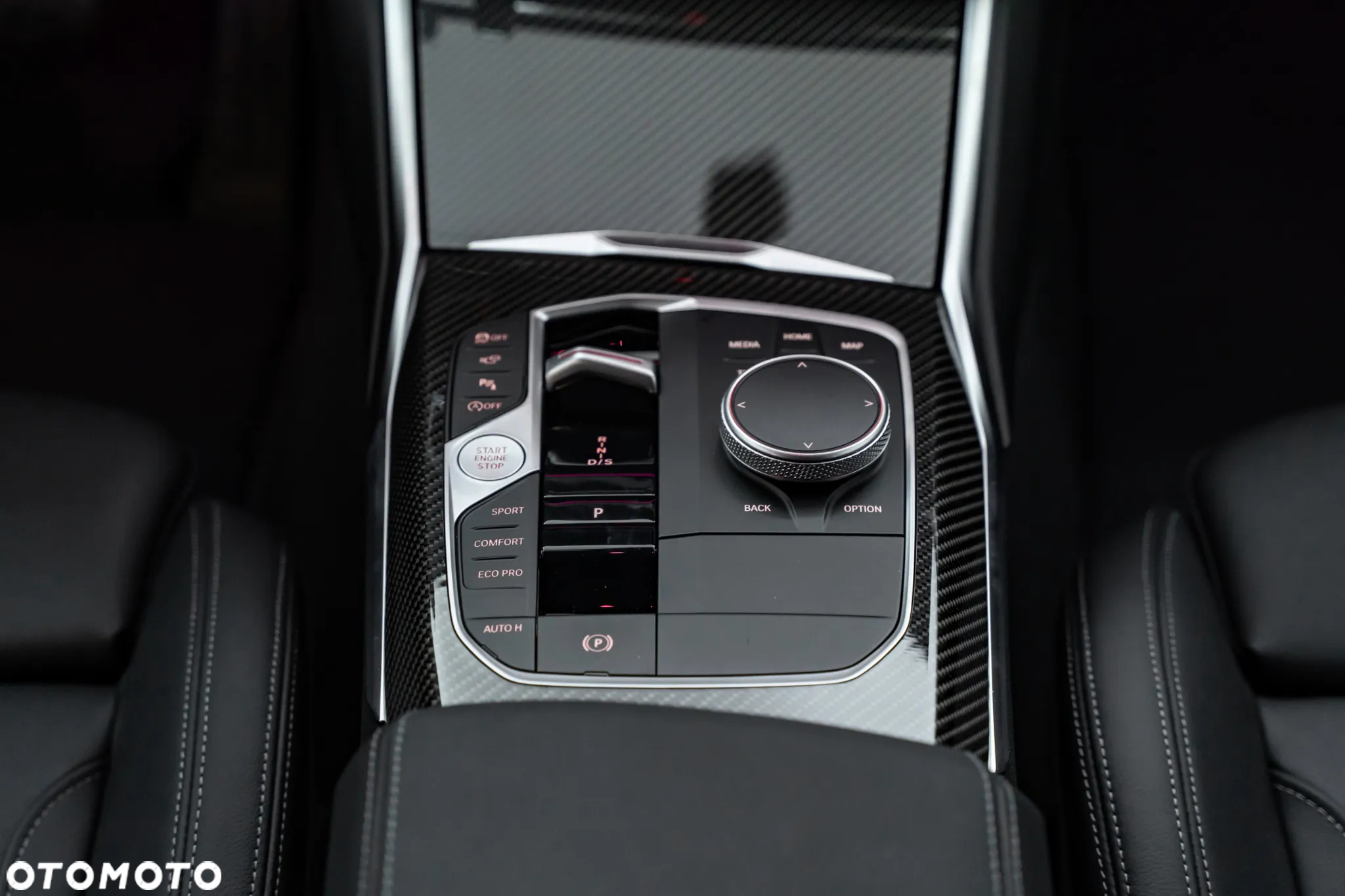 BMW Seria 3 330i xDrive M Sport - 35