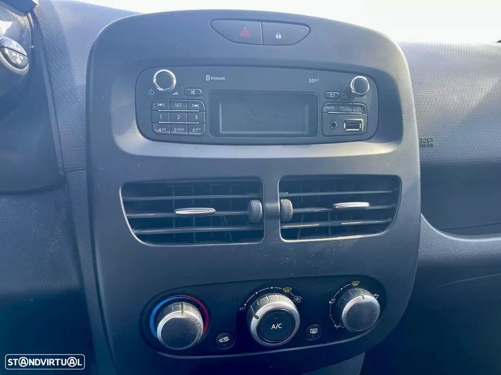 Renault clio 1.5 dci van - 10