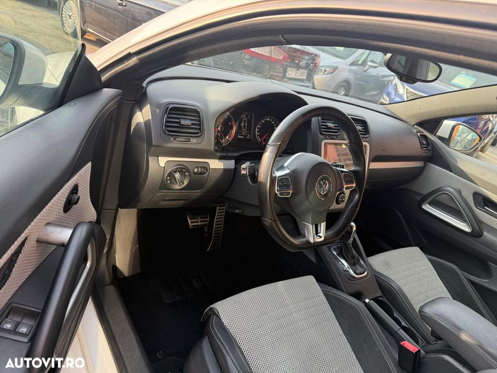 Volkswagen Scirocco 1.4 TSI DSG - 21