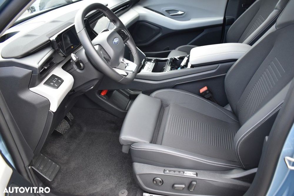 Ford Explorer - 15