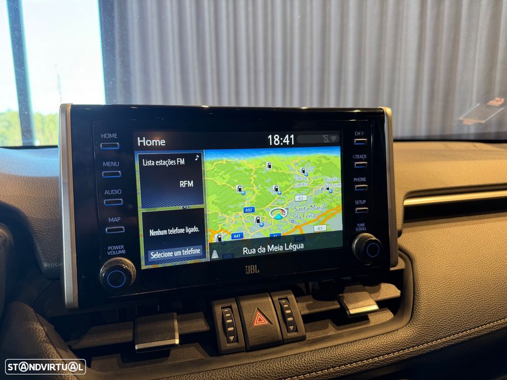 Toyota RAV4 2.5 HDF Black Edition - 39