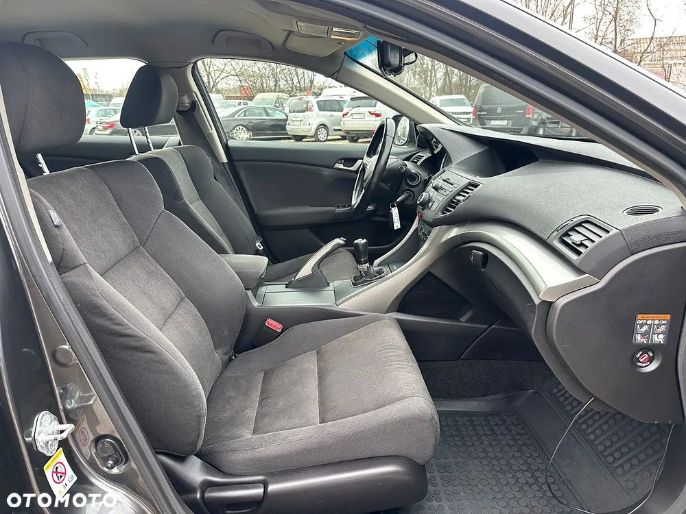 Honda Accord 2.0 Elegance - 12