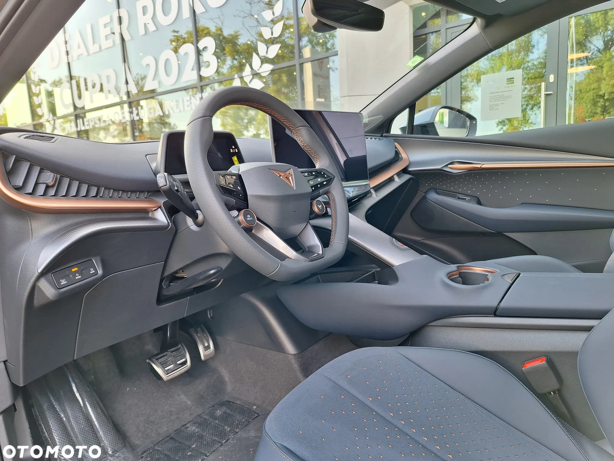 Cupra Tavascan 82kWh 4Drive VZ - 9