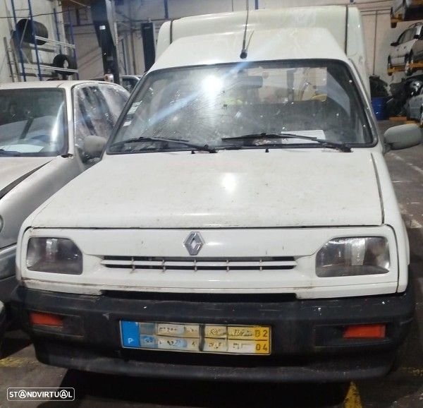 Para Peças Renault Express Caixa (F40_, G40_) - 1