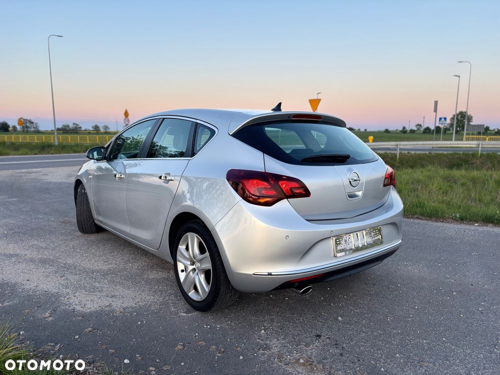 Opel Astra - 7