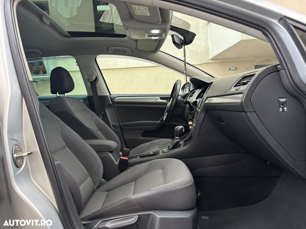 Volkswagen Golf 1.6 TDI DPF BMT DSG Comfortline - 29