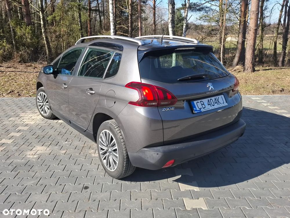 Peugeot 2008 1.2 Pure Tech GPF Active - 6