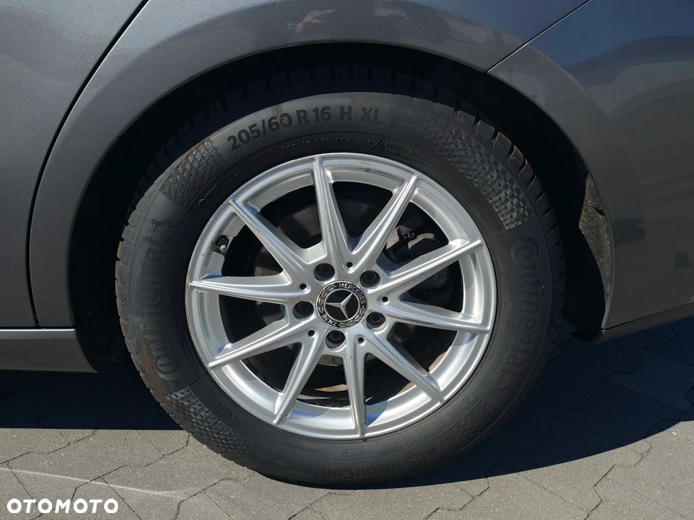 Mercedes-Benz CLA 200 d 8G-DCT Edition 2022 - 11