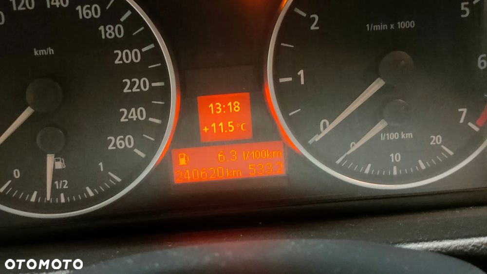 BMW Seria 3 - 13