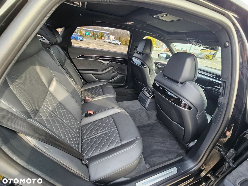 Audi A8 - 11