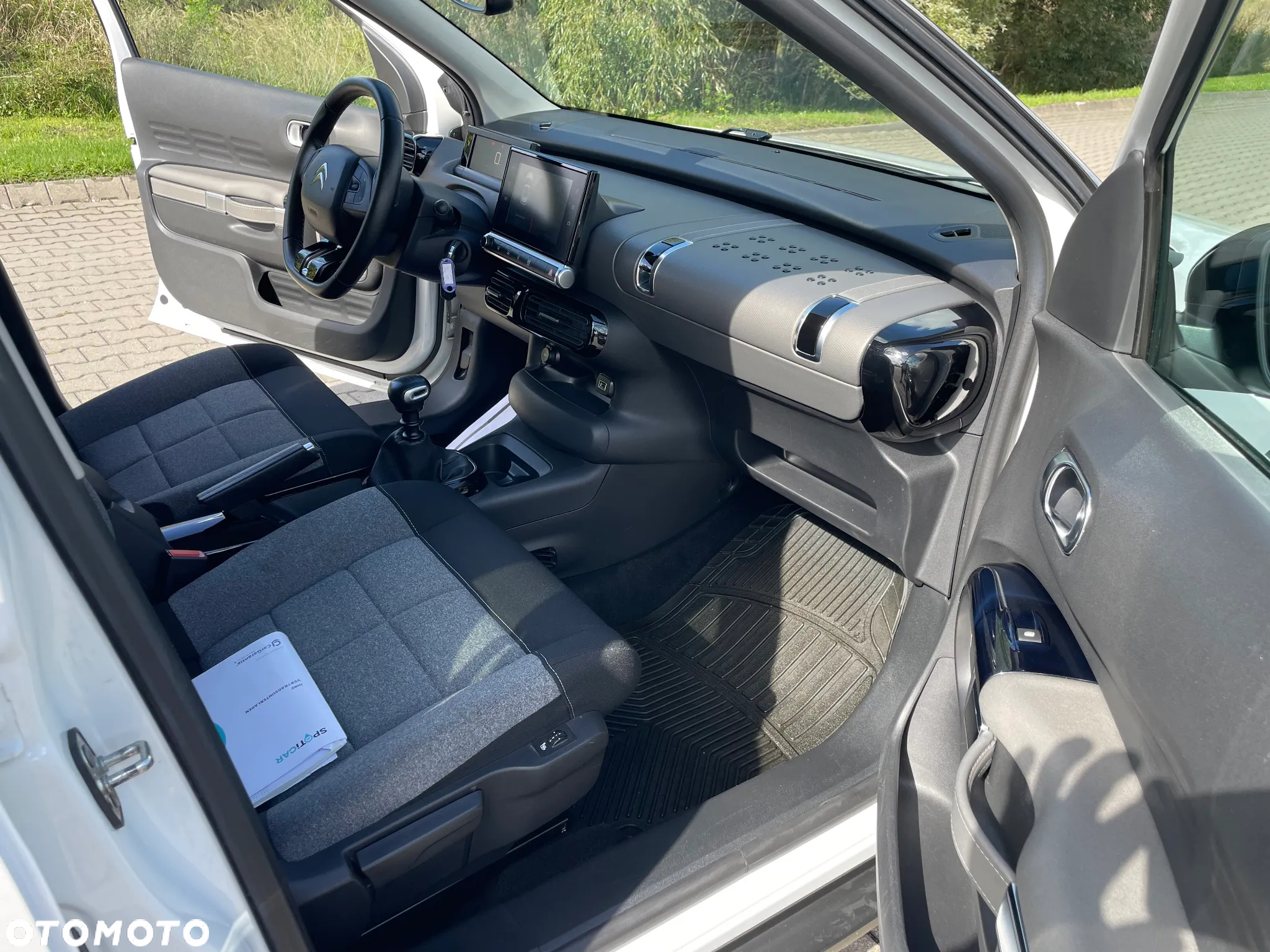 Citroën C4 Cactus PureTech 110 Stop&Start C-SERIES - 19