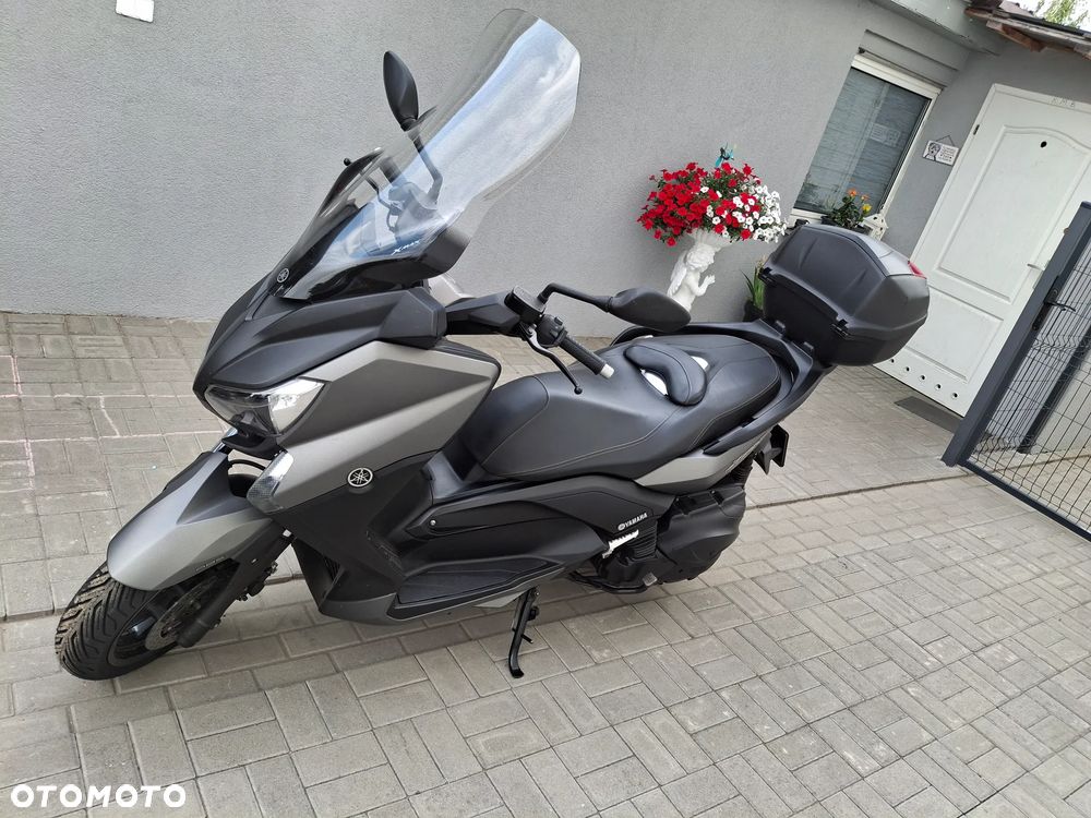 Yamaha X-max - 1