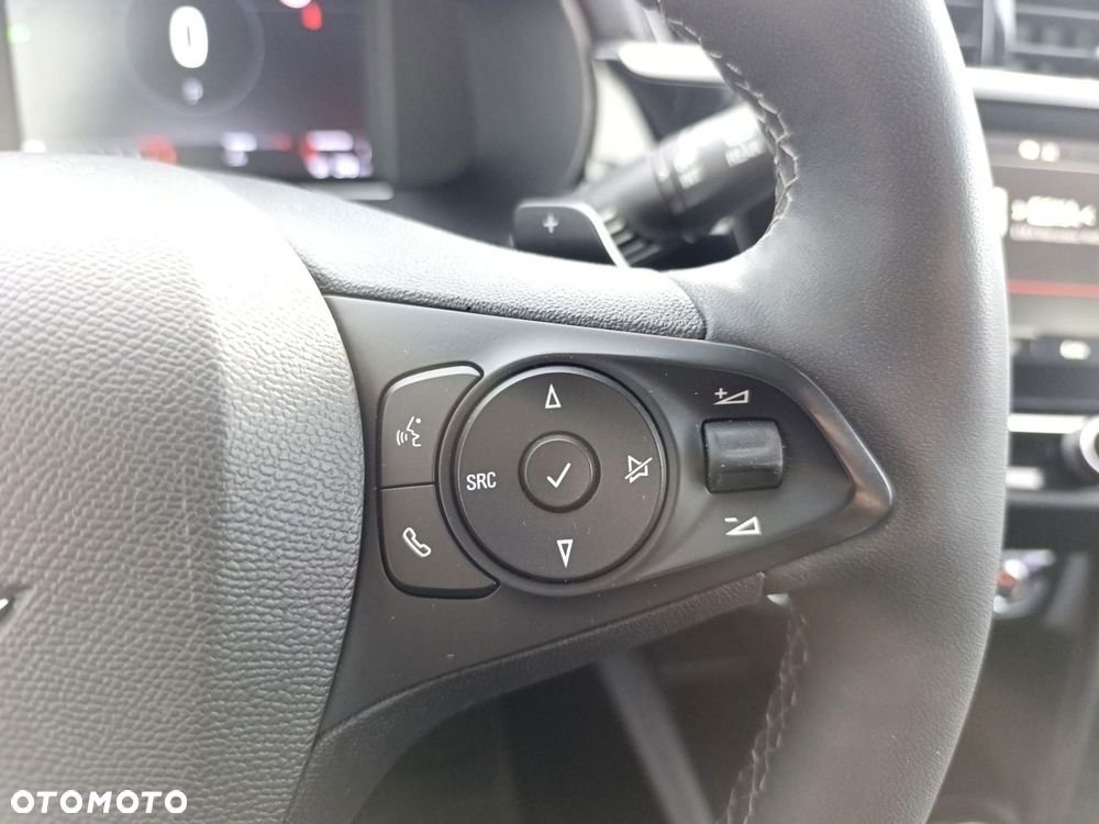 Opel Corsa - 25