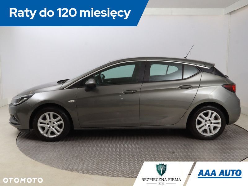 Opel Astra - 4