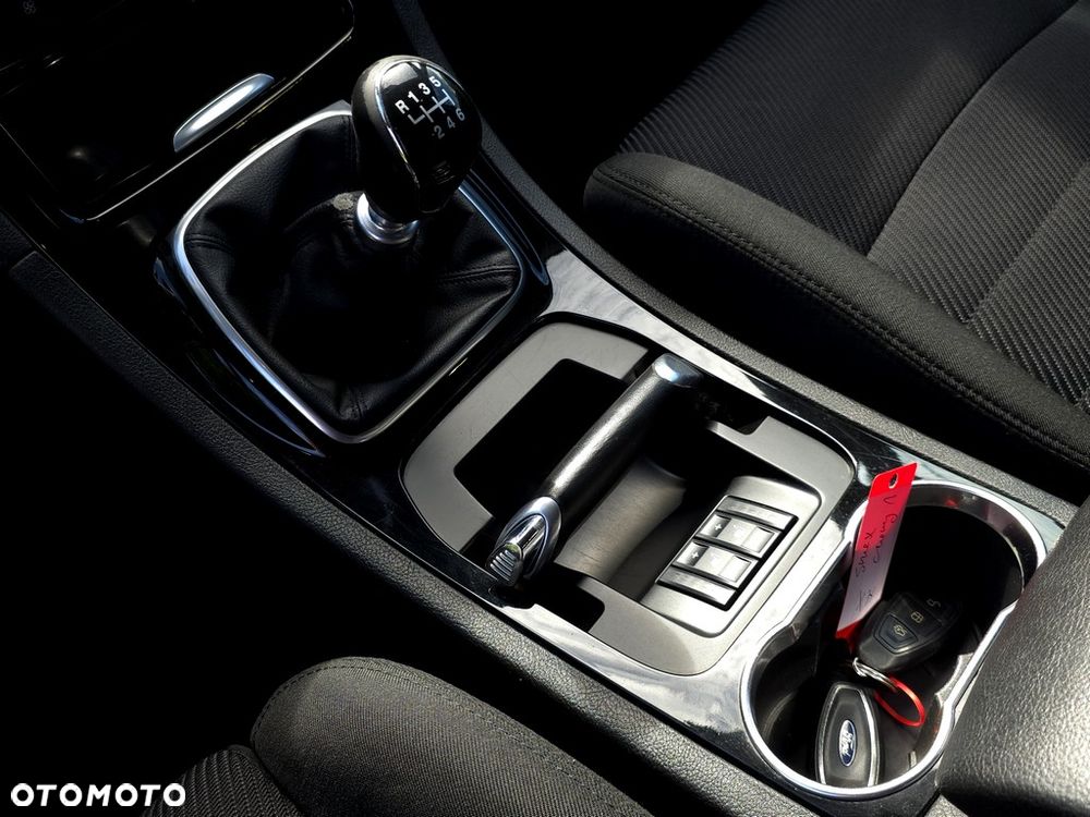 Ford S-Max - 23