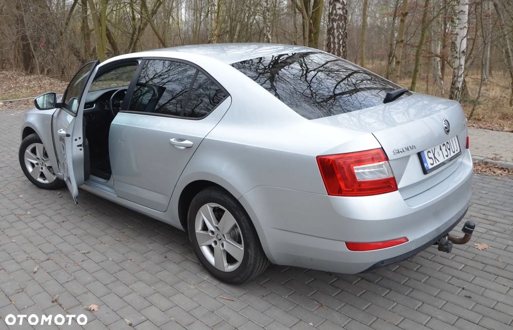 Skoda Octavia 1.4 TSI Ambition - 4