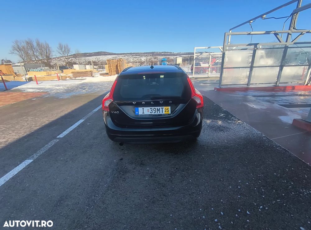 Volvo V60 D2 Start-Stop Kinetic - 14