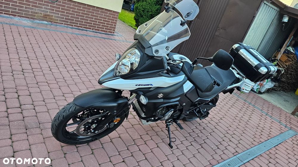 Suzuki V-STROM - 2