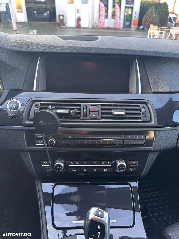 BMW Seria 5 525d xDrive Touring Aut. - 14