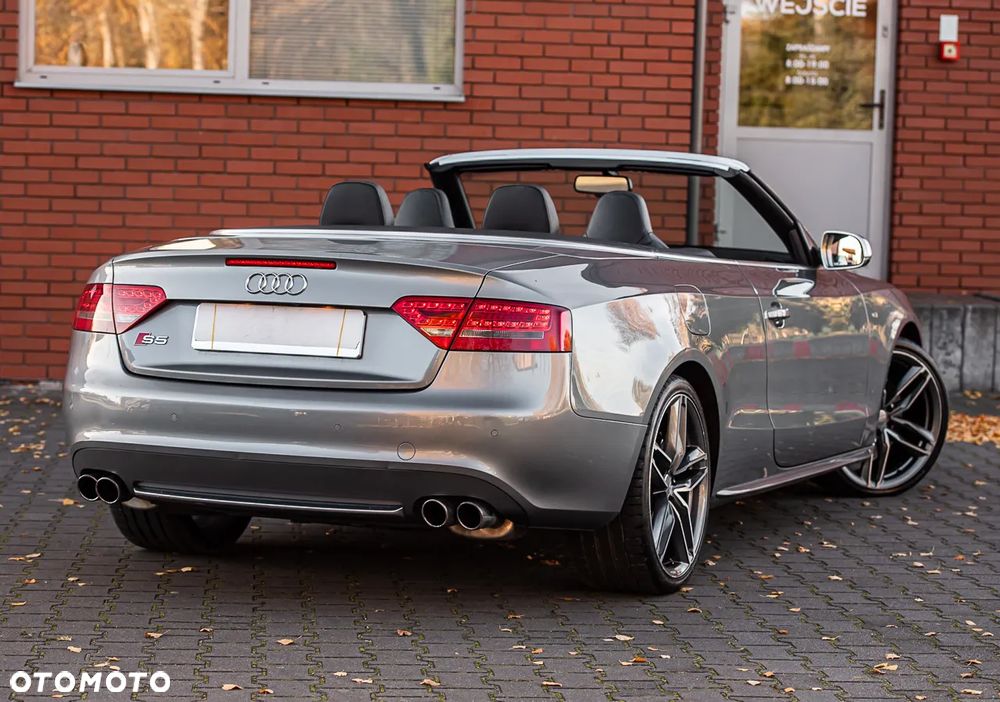 Audi S5 Cabrio S tronic - 33