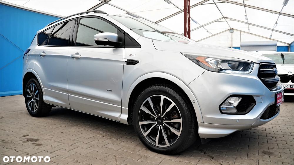 Ford Kuga 2.0 TDCi AWD ST-Line - 3