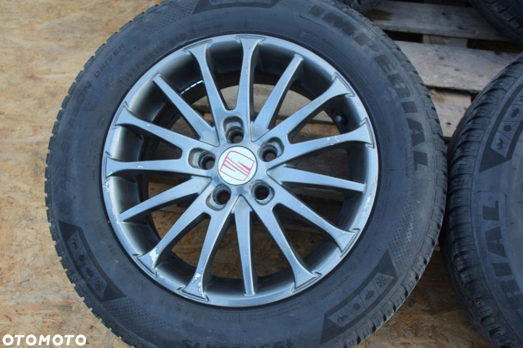 Alufelgi Felgi SEAT LEON TOLEDO AUDI A3 RC-Design RC18 6.5X15 et42 5x100 - 7