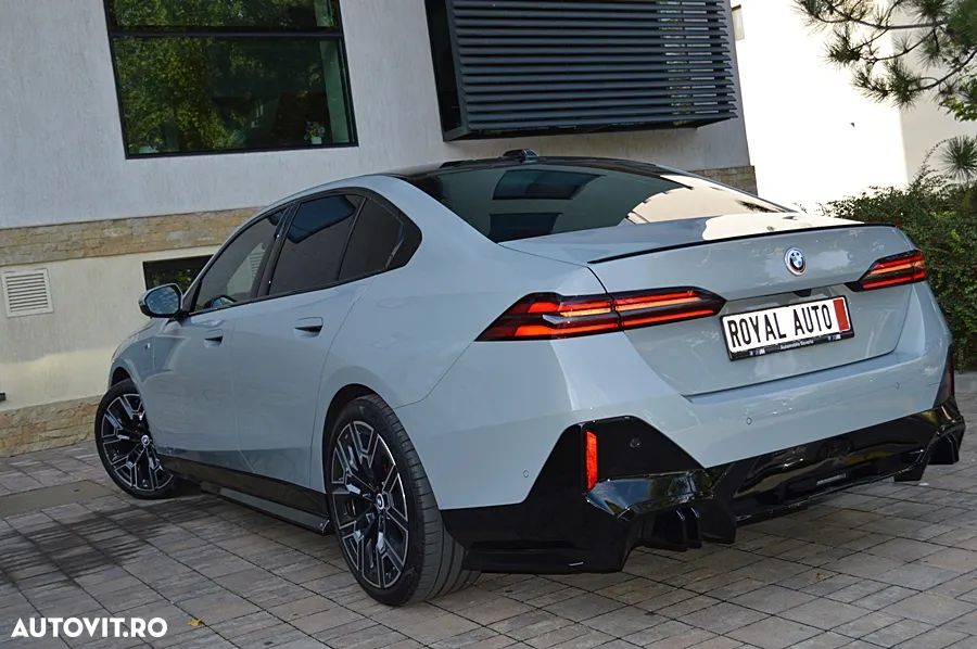 BMW Seria 5 2024 — imagine 29