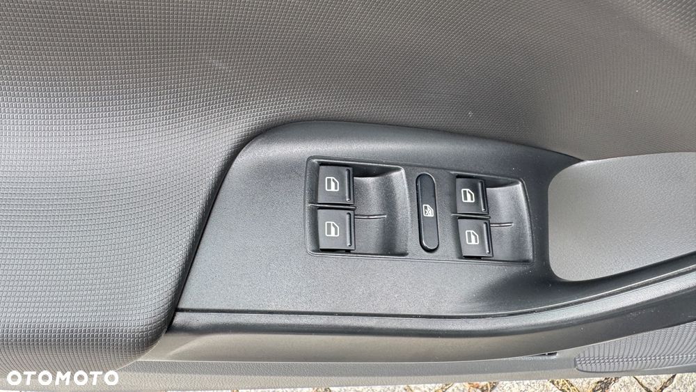 Seat Ibiza 1.4 16V Reference - 24