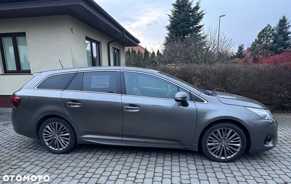 Toyota Avensis 2.0 D-4D Active Business - 10