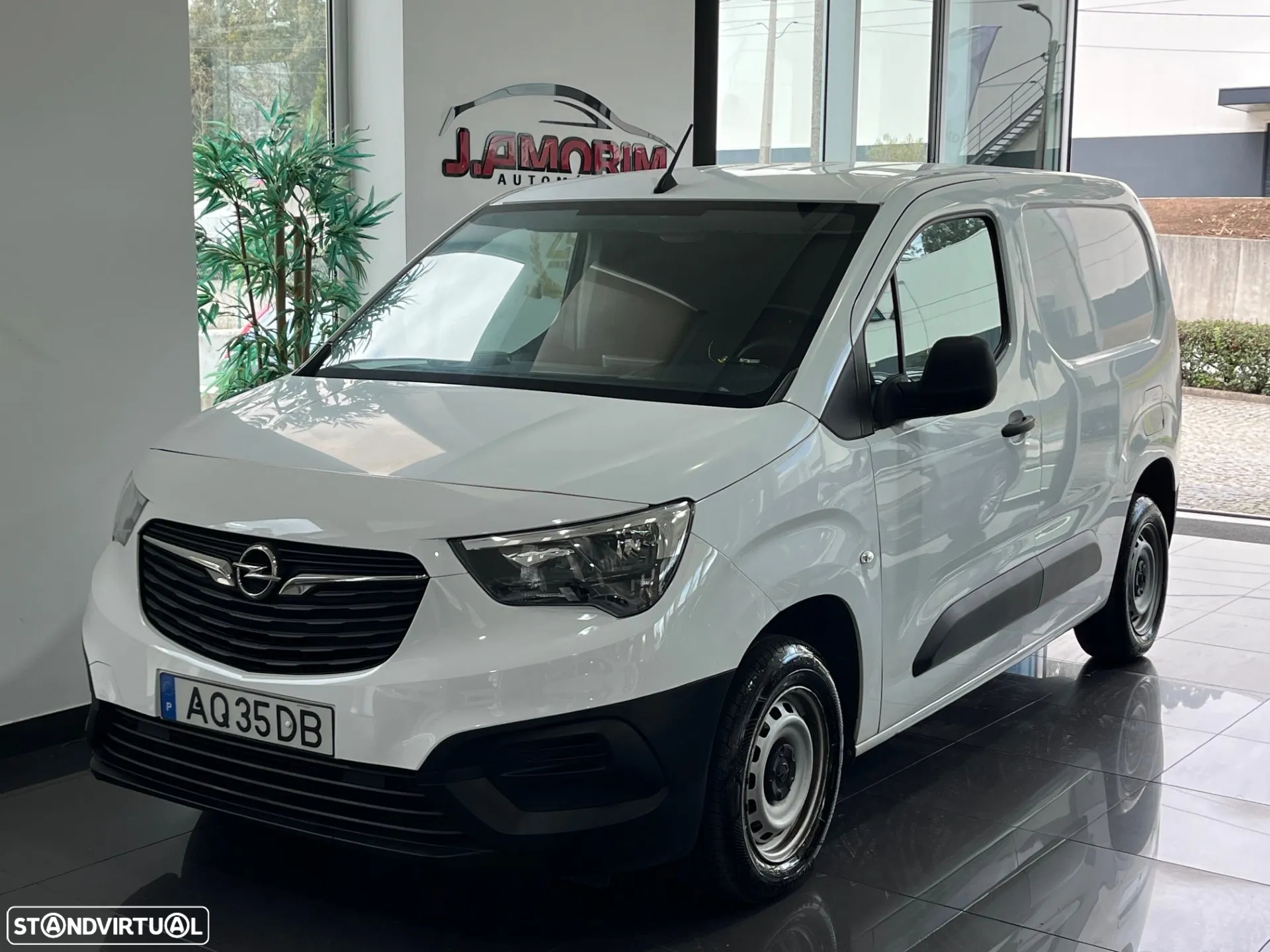 Opel Combo Cargo 1.5 CDTi L1H1 Essentia 102 CV - 4