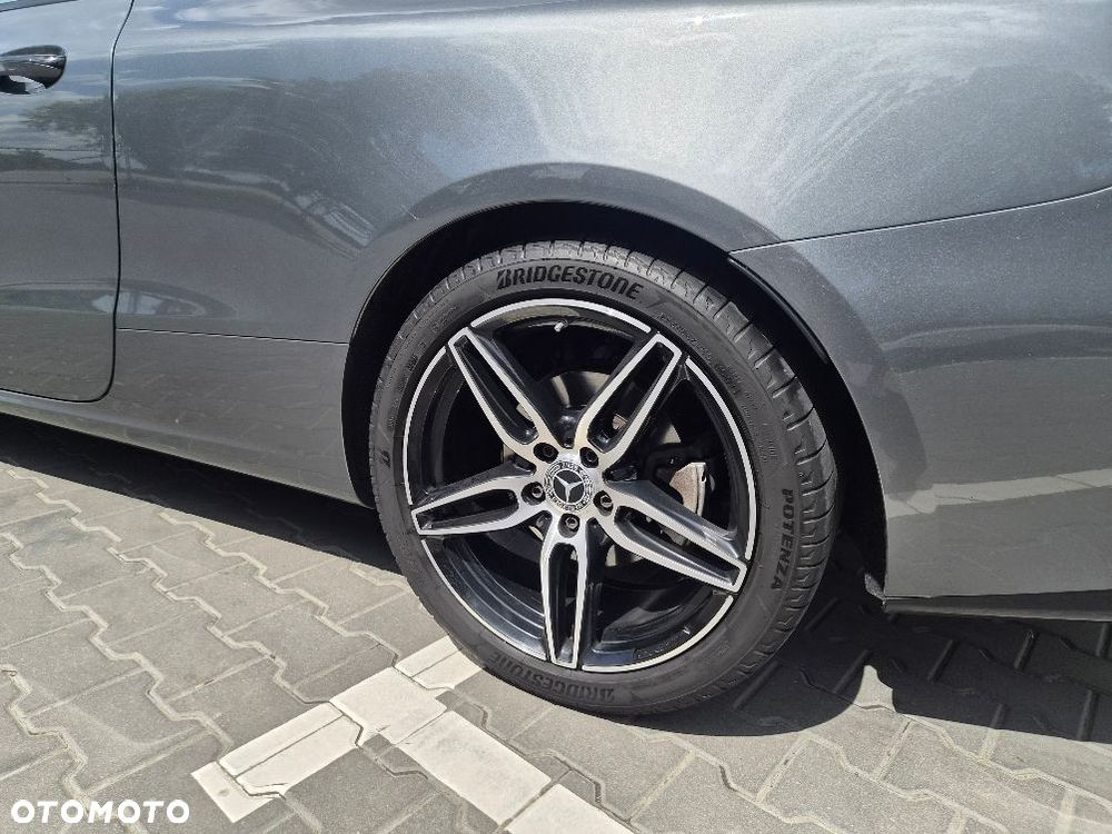 Mercedes-Benz Klasa E 300 9G-TRONIC - 3