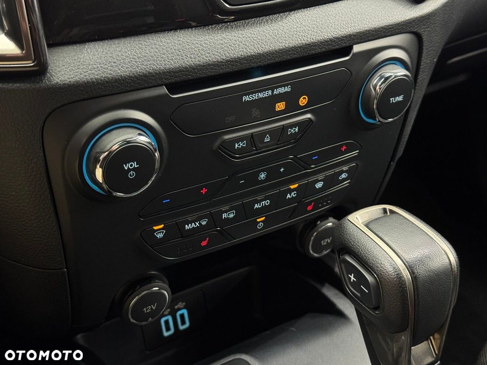 Ford Ranger 2.0 EcoBlue 4x4 DC Wildtrak - 28