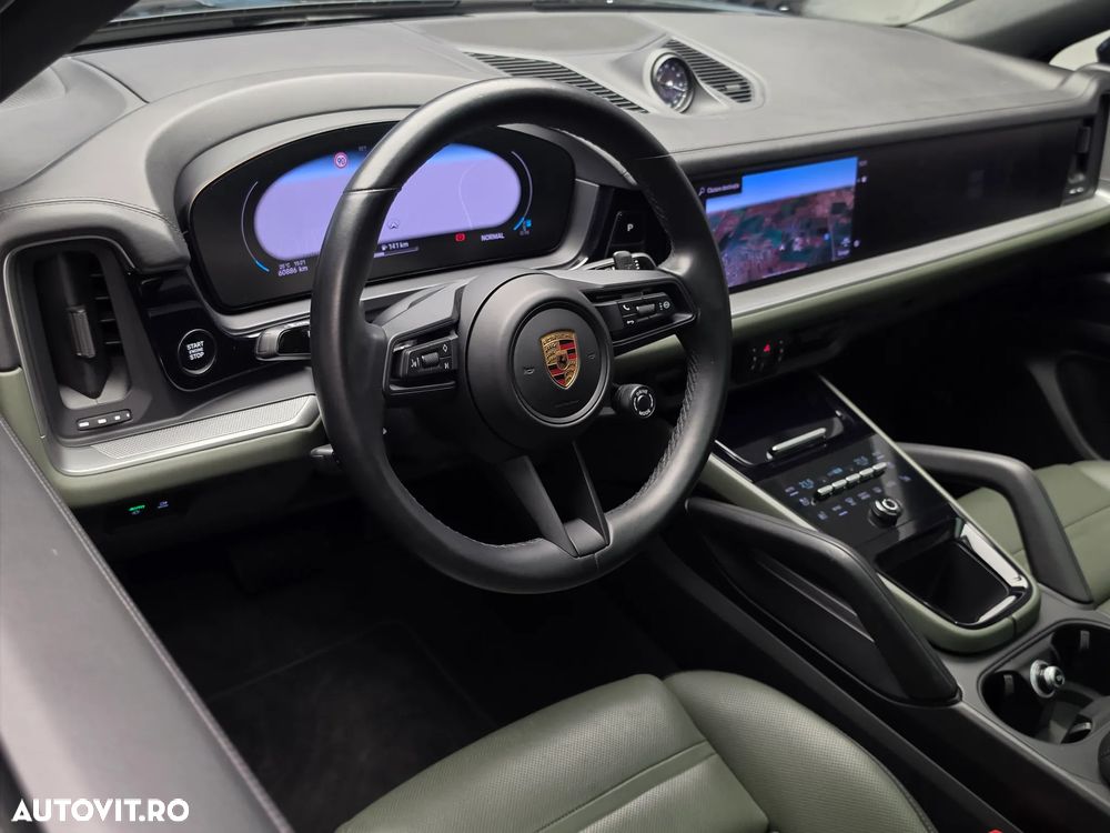 Porsche Cayenne Coupe Black Edition - 30