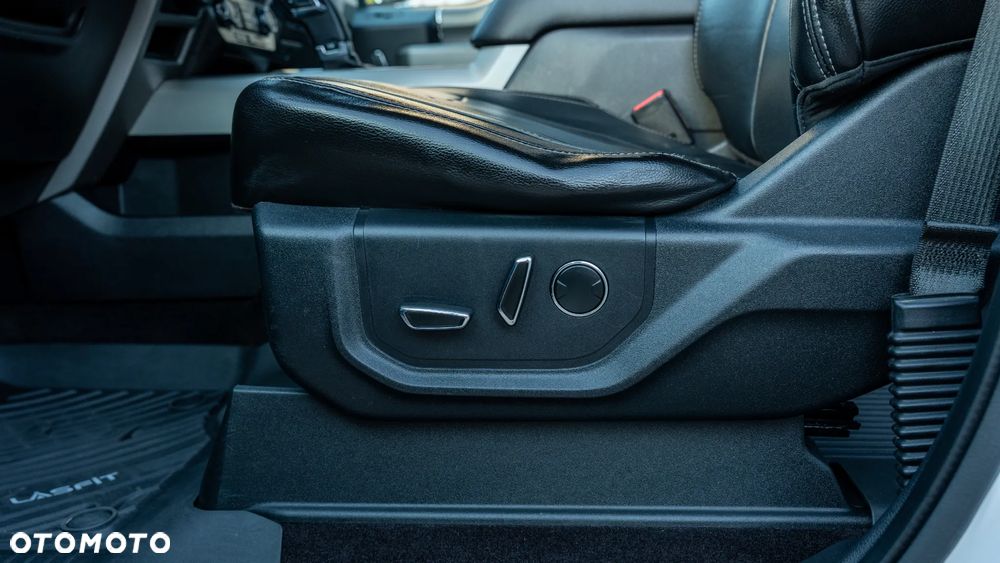 Ford F150 - 24