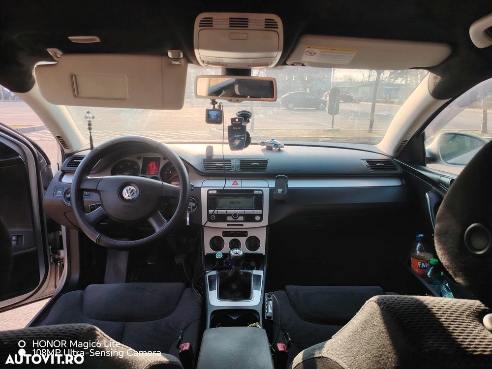 Volkswagen Passat - 7
