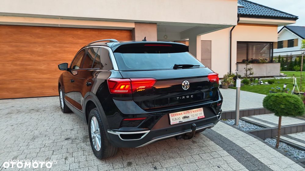 Volkswagen T-Roc - 17