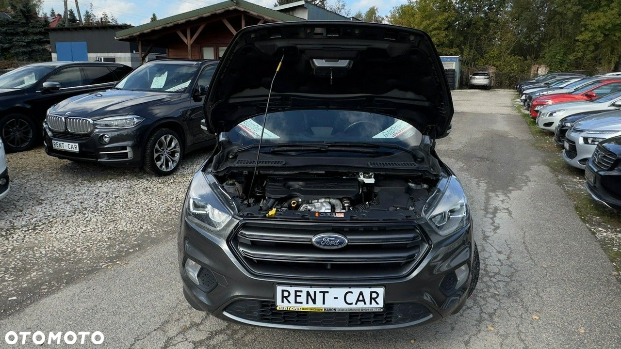 Ford Kuga - 36