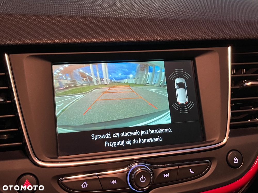 Opel Crossland 1.2 T GS Line - 21