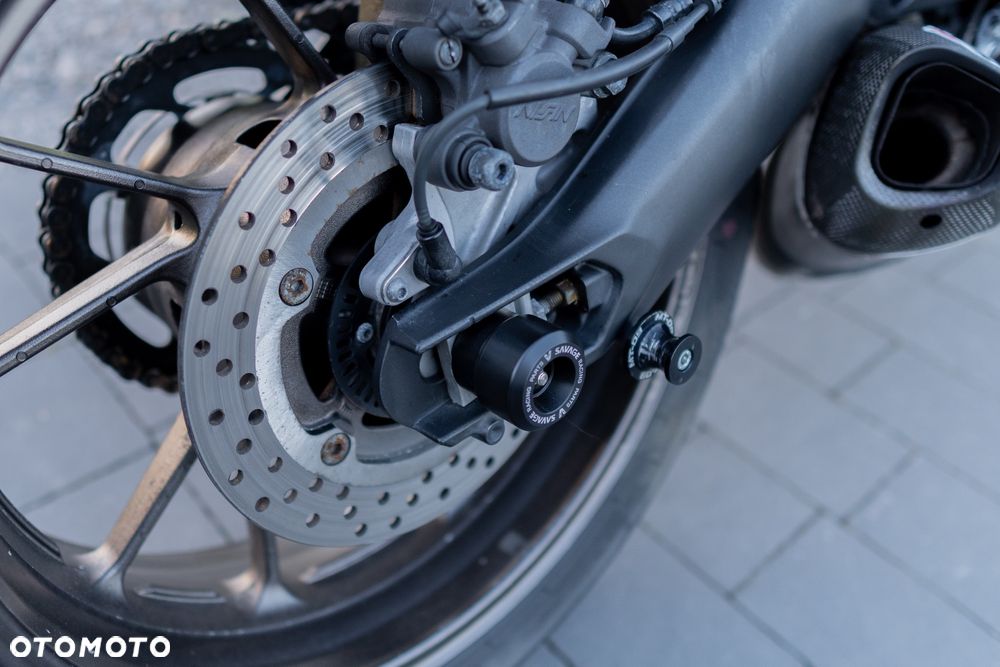 Yamaha MT - 27