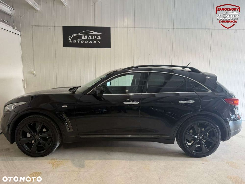Infiniti QX70 - 6