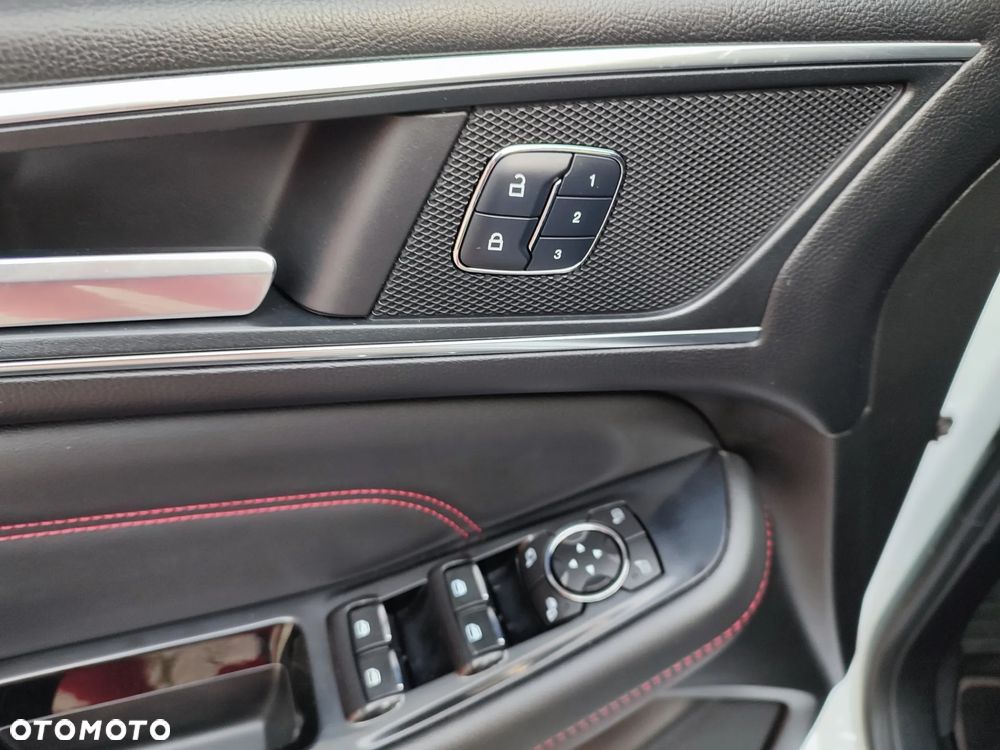 Ford S-Max 2.0 TDCi ST-Line PowerShift - 6