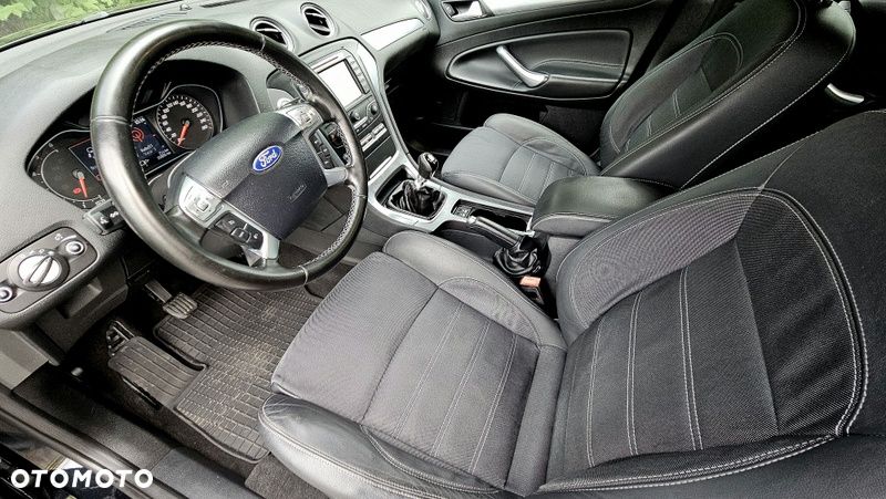 Ford Mondeo 2.0 TDCi Titanium X - 21